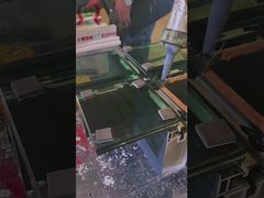 कांच की पर्दे की दीवार