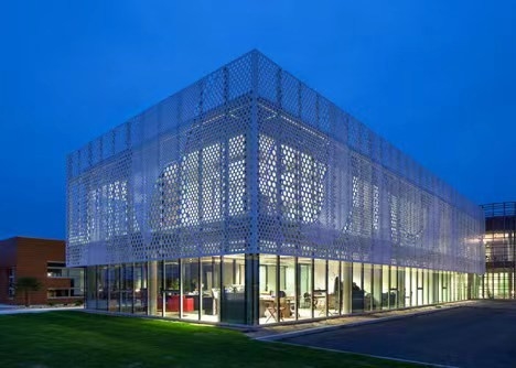 Good price Rectangular Metal Ceilings with Excellent Sound Insulation and Weather Resistance online