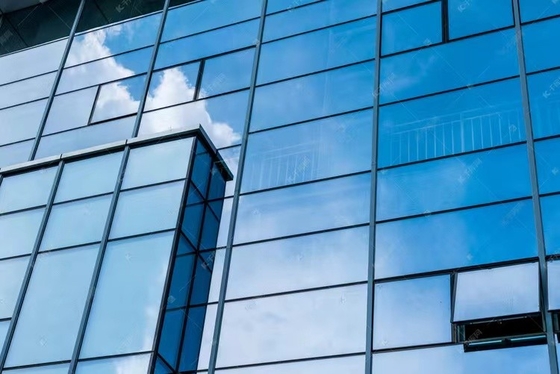 Harga yang bagus Panel dinding tirai kaca yang dapat disesuaikan Waterproof Soundproof Desain hemat energi dengan daya tahan lama on line