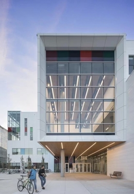 Bon prix Mur de rideau en verre personnalisé avec isolation thermique et couleur en aluminium pour l'esthétique moderne en ligne