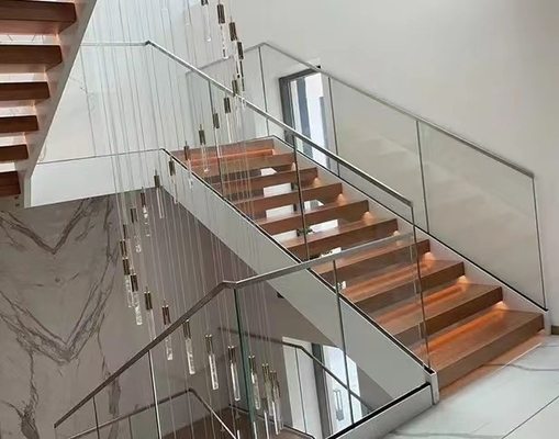 Good price Simple Frameless Stair Balustrade Space Saving Modern Glass Stair Railing online