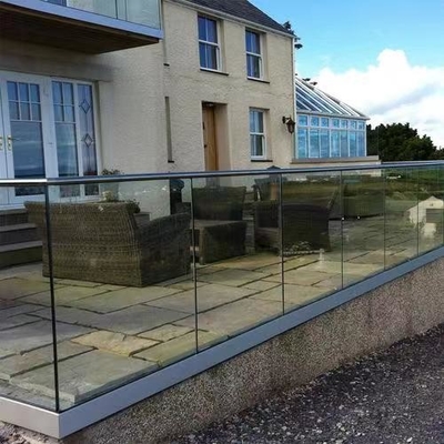 Good price Safety Residential Glass Railing Outdoor Space Saving Easy Install online