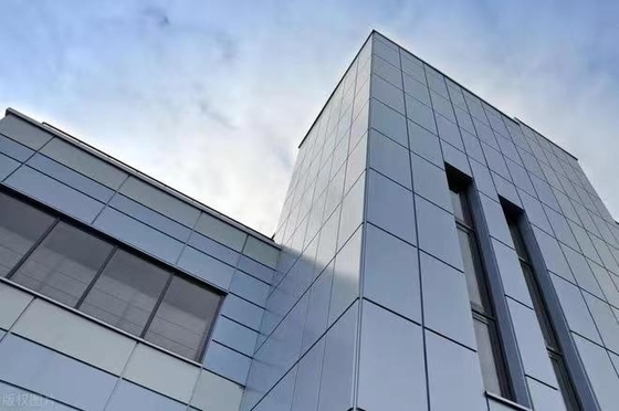 Buen precio Muro de cortina de aluminio moderno excelente aislamiento térmico de aleación de aluminio techos metálicos rectangulares en línea