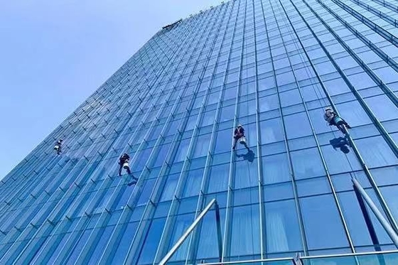 Goede prijs Op maat gemaakte geharde glazen gordijnmuur Constructie Slank ontwerp Langdurige duurzaamheid online