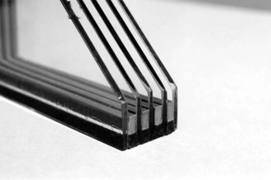 Buon prezzo Sviluppo di vetri protetti dagli UV su misura in linea