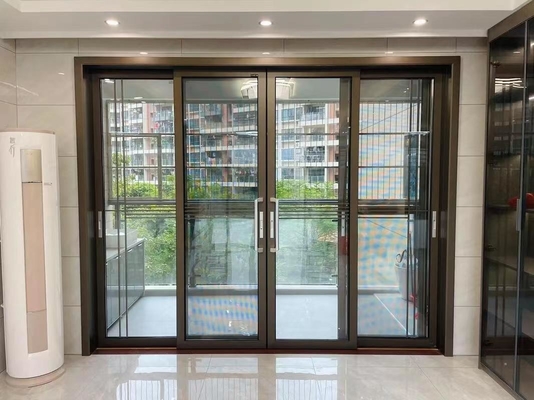 Buon prezzo Soluzione di porta scorrevole in alluminio personalizzata per case moderne con finiture in vetro di precisione in linea